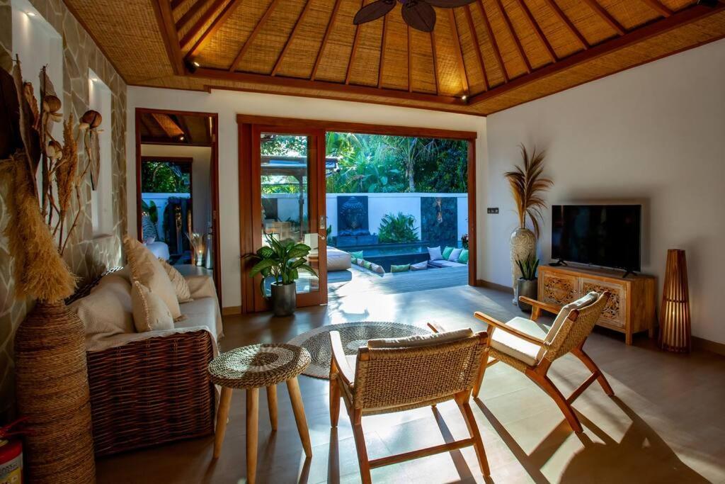 Boho Bellissimo Villa Ubud Buitenkant foto